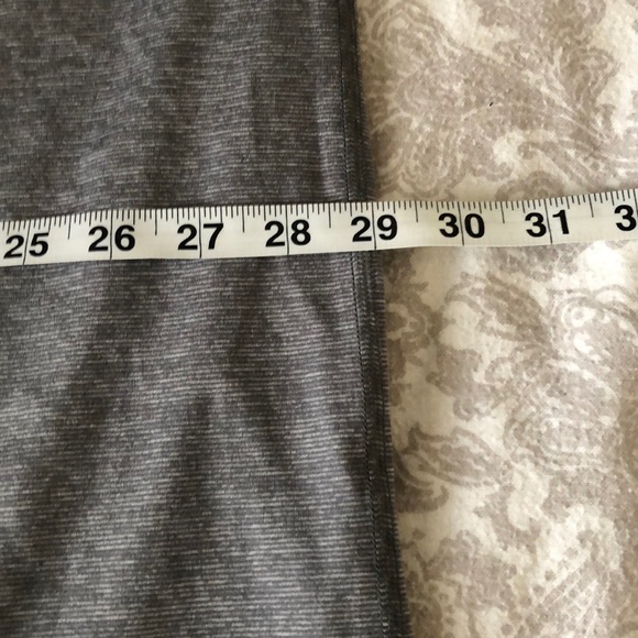 Lucy Infinity Technical Scarf - Picture 6 of 8